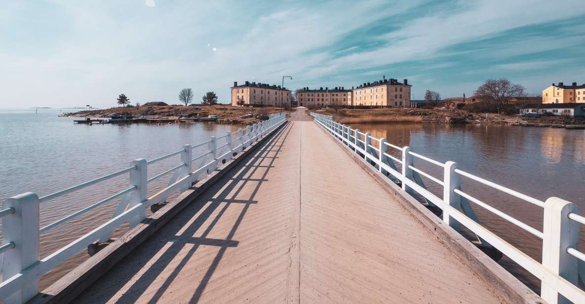 Helsinki: Capture the Most Photogenic Spots With a Local - Itinerary and Flexibility