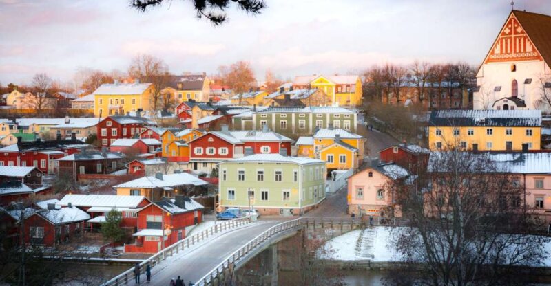 Helsinki: Helsinki & Porvoo Private City Tour by Luxury Car - Cultural Significance