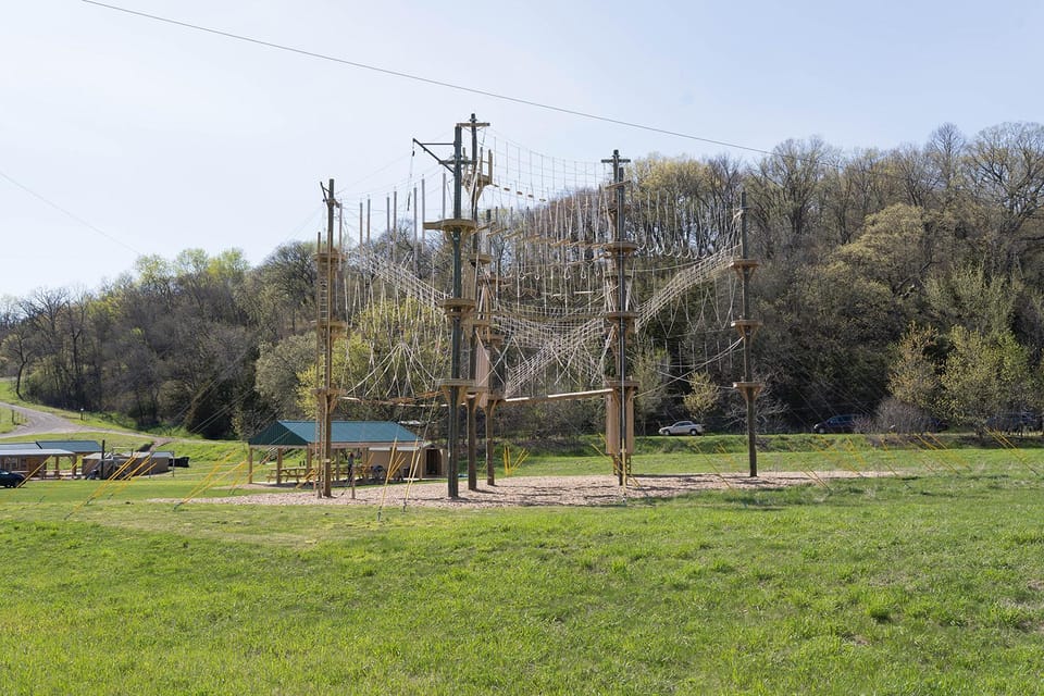 Henderson, Minnesota: High Ropes Obstacle Course Experience - Course Challenges and Difficulty Levels