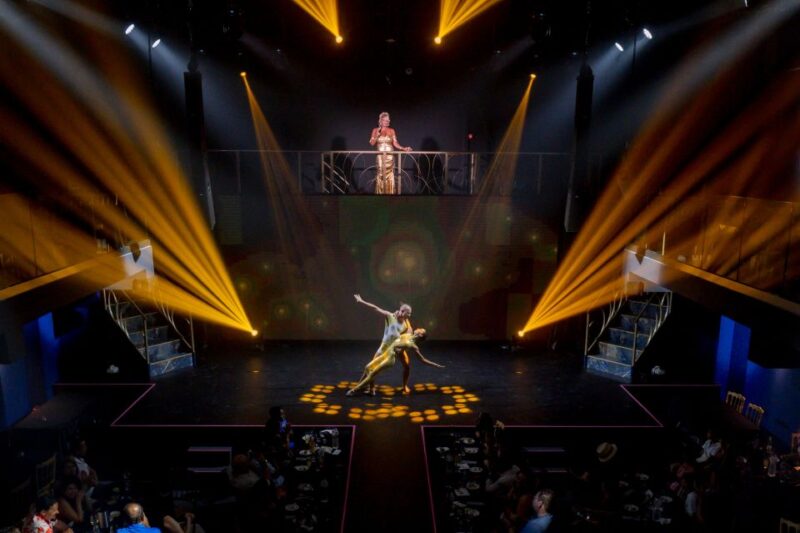 Hersonissos: Troy Dinner-Show Theatre Experience Tickets - Audience Interaction and Prizes
