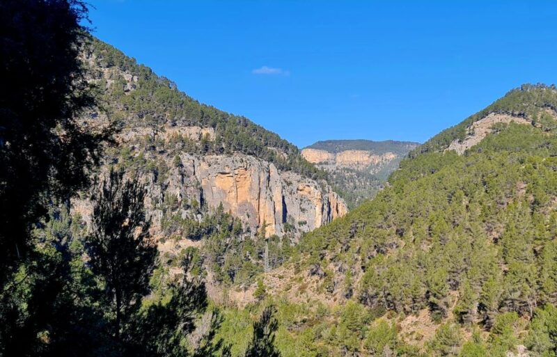 Hike and Swim in Montenejos Thermal Springs - Booking Information