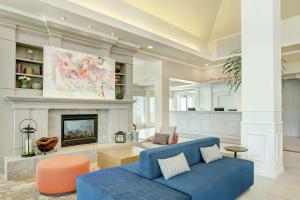 Hilton Garden Inn Lakewood - Policies and Requirements