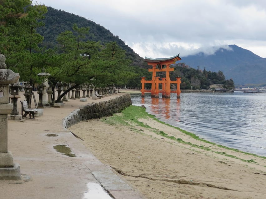 Hiroshima: History and Hidden Gems Tour - Customer Reviews and Ratings