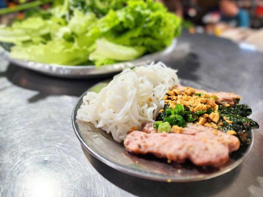 Ho Chi Minh City: Private Walking Food Tour With 13 Tastings - Food and Drink Selections