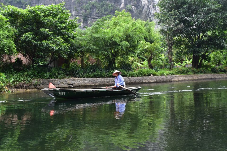 Hoa Lu -Tam Coc Rowing Boat, Buffet Lunch, Limousine Van - Exclusions to Consider