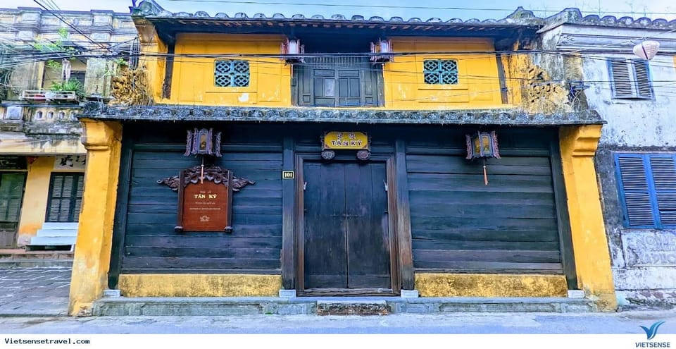 Hoi An City Tour - Boat Ride - Release Flower Lantern - Optional Street Food Experience