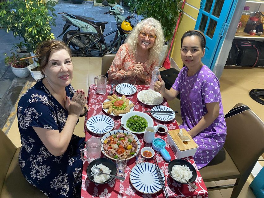 Hoi An Culinary Experience Tour: Home-Cooked Meal Adventure - Meal Experience