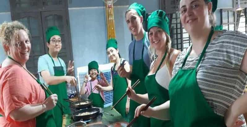 Hoi An: Evening Traditional Cooking Class With Local Chef - Class Inclusions