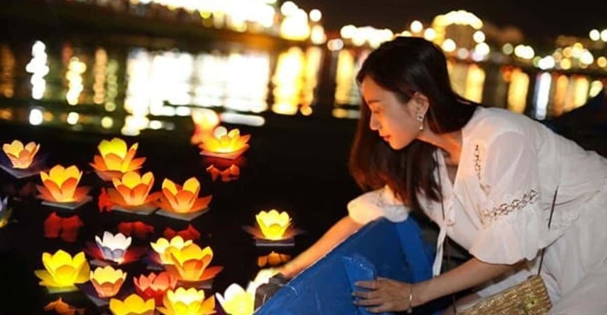 Hoi An: Floating Flower Lantern River Boat Ride at Night - Included Features and Accessibility