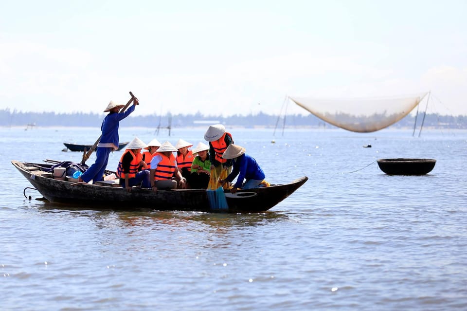 Hoi An: Lantern Making and Basket Boat Tour - Workshop on Lantern Making