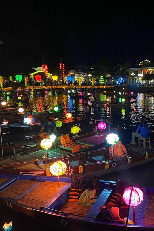 HOI AN : NIGHT BOAT TRIP WITH LANTERN - Experience Highlights