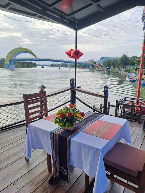 Hoi An: Sunset Dinner Cruise With Hotel Pickup - Scenic Views on the Cruise