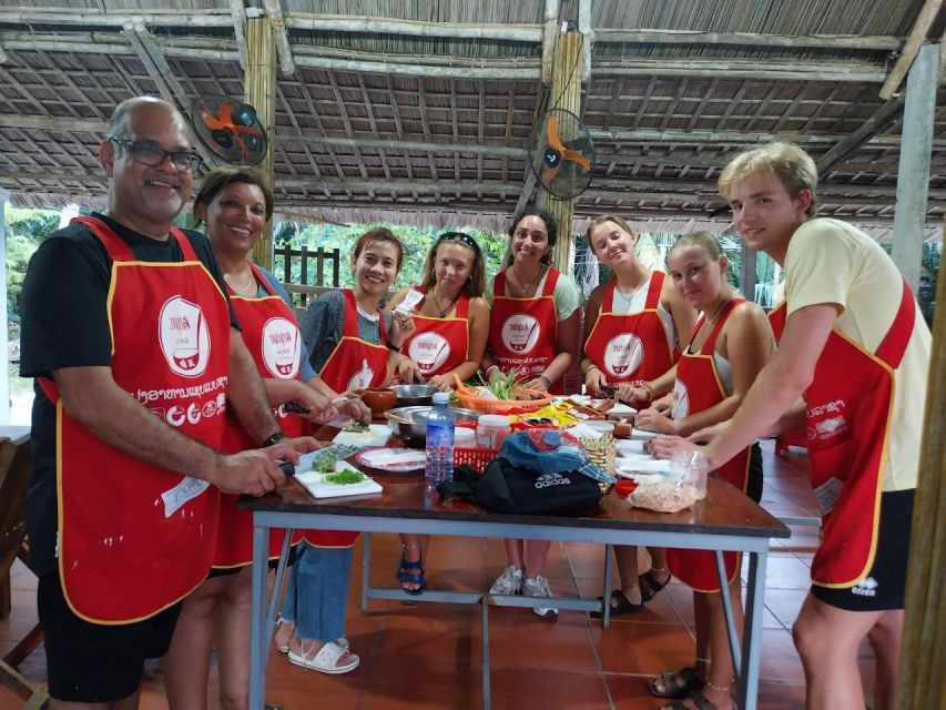 Hoi an Village Cooking Class W Market & Basket Boat Trip - Market Exploration