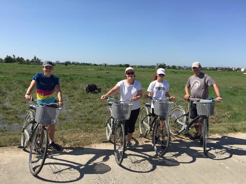 HOIAN: LANTERN MAKING–FARMER AT TRA QUE SMALL GROUP - Transportation and Accessibility