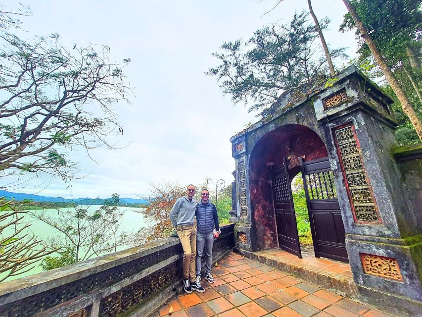 Hue Dragon Boat Tour: Royal Tombs, Thien Mu Pagoda, Market - Inclusions and Exclusions