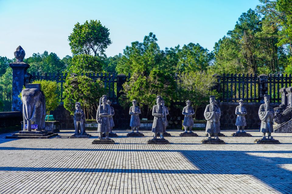 Hue Heritage: Private Car Visit to 3 Tombs & Tu Hieu Pagoda - Tombs of Hue