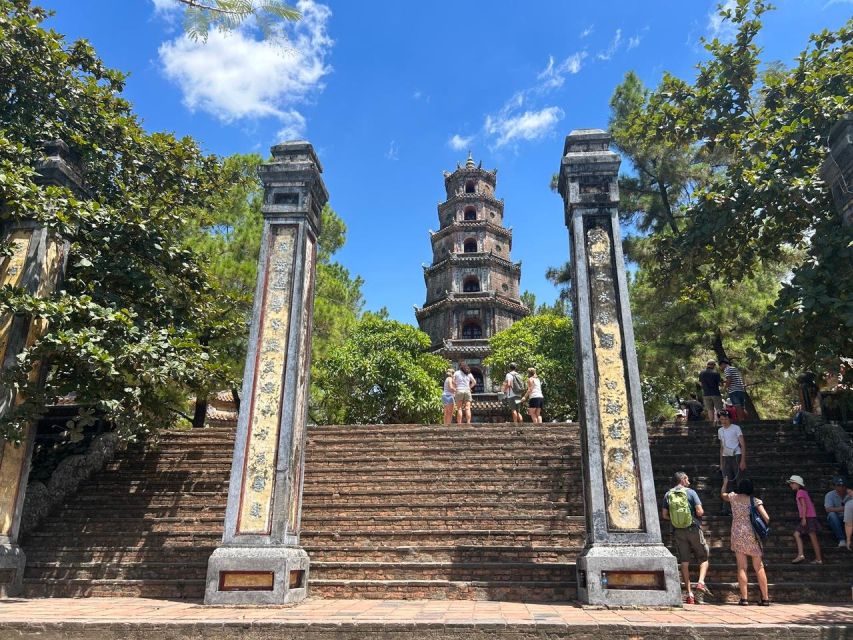 Hue Sightseeing Royal Tombs , Citadel With Tour Guide - What to Bring