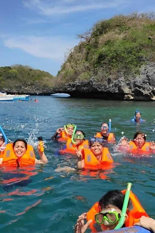 Hundred Island Hopping Day Tour With Transfer - Participant Guidelines