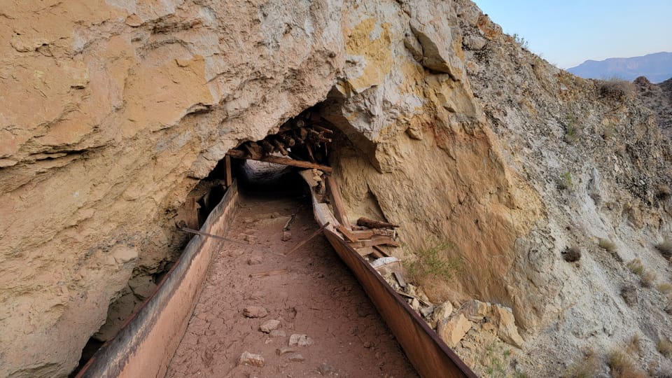 Hurricane: Exploring the Historic Hurricane Canal - Preparation and Requirements