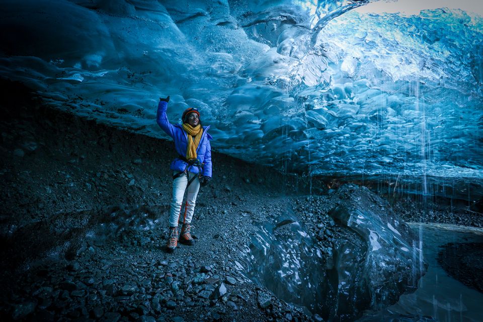 Iceland: Private Glacier Hike and Ice Cave Photo Tour - Photography and Memories