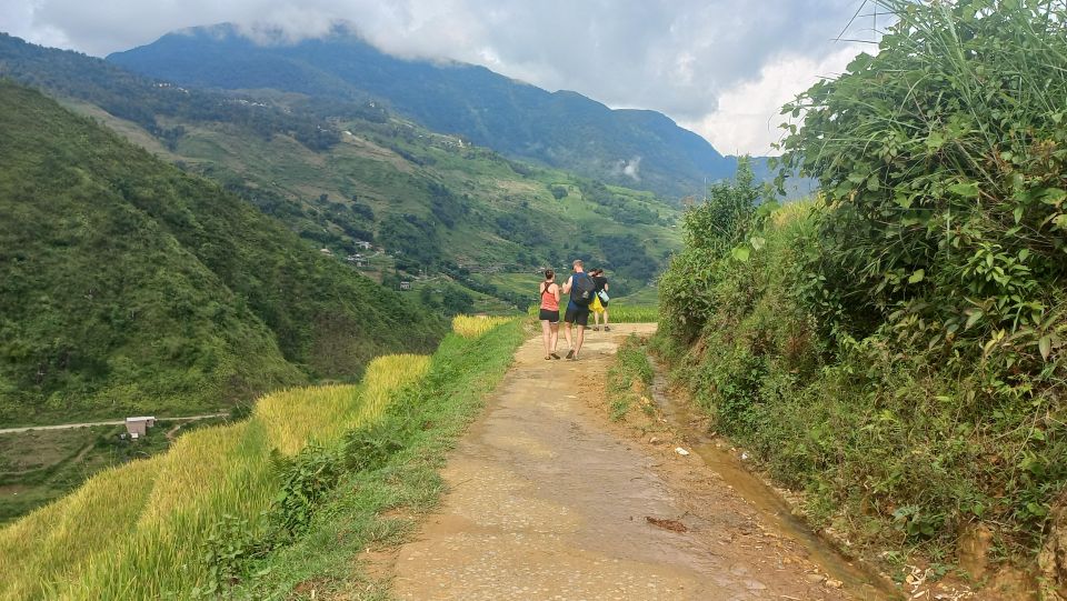 Indigo Snail Trekking Sapa - What to Pack