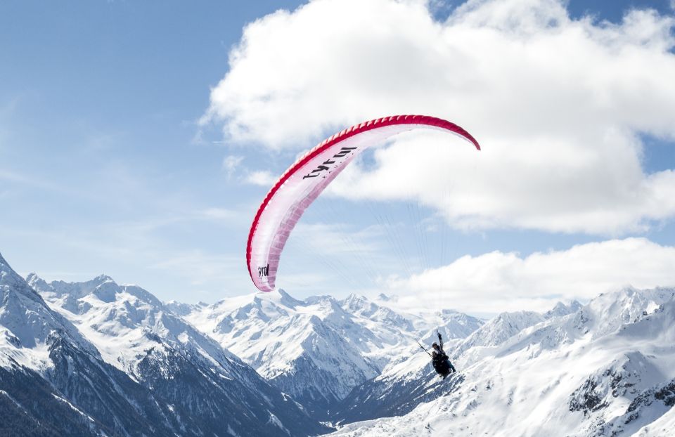 Innsbruck: Paragliding Adventure - Safety and Equipment Provided