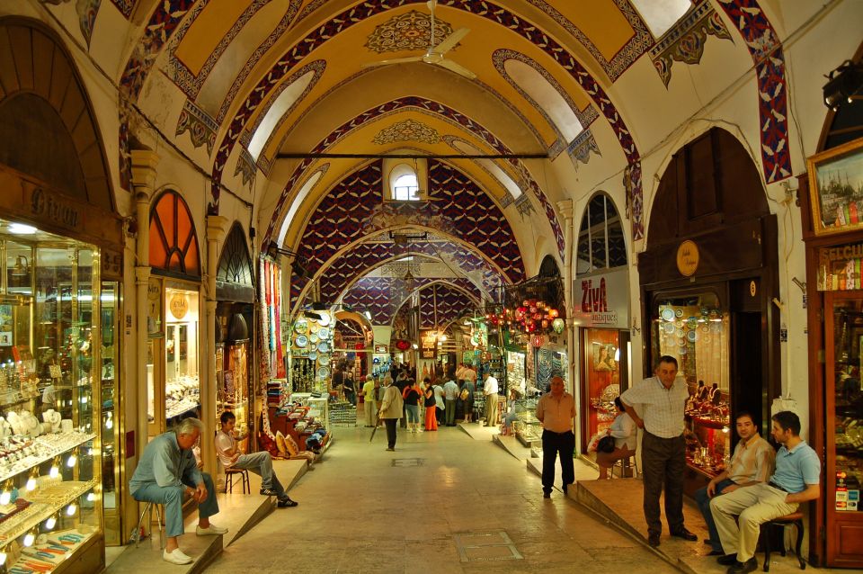 Istanbul: Spice Bazaar Tour and Bosphorus Morning Cruise - Bosphorus Cruise Details