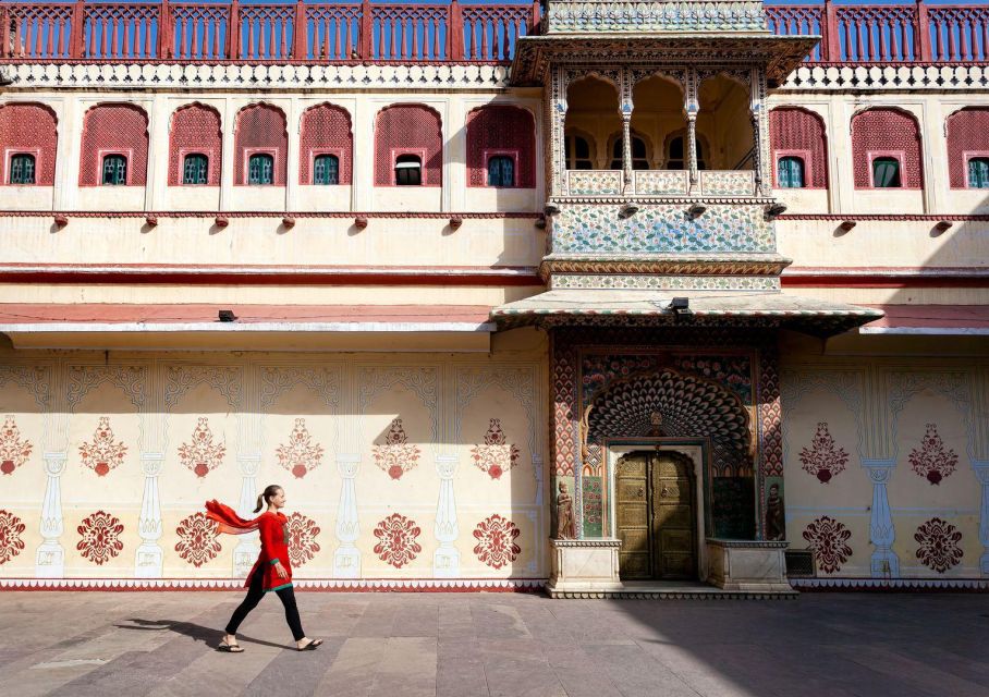 Jaipur City Palace In-App Audio Tour NO Ticket (EN) - Key Sites to Explore