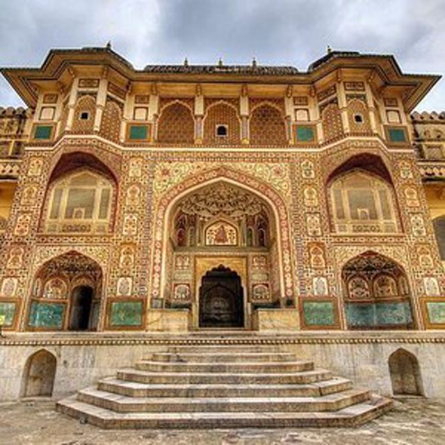 Jaipur Day Tour With Personal Tour Guide and Driver - Important Information