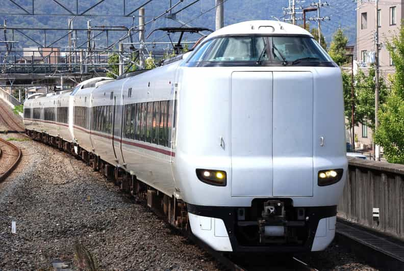 JR West Thunderbird Train - Hokuriku One Way Ticket - Connectivity With Hokuriku Shinkansen