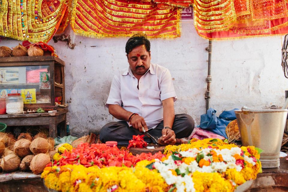 Kashi @ Varanasi Single Walking Tour. Daily Tour - Cultural Experience