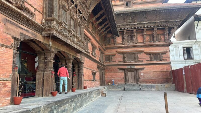 Kathmandu Walk: Thamel, Basantapur, & Ason -Shop and Explore - Cultural Engagement