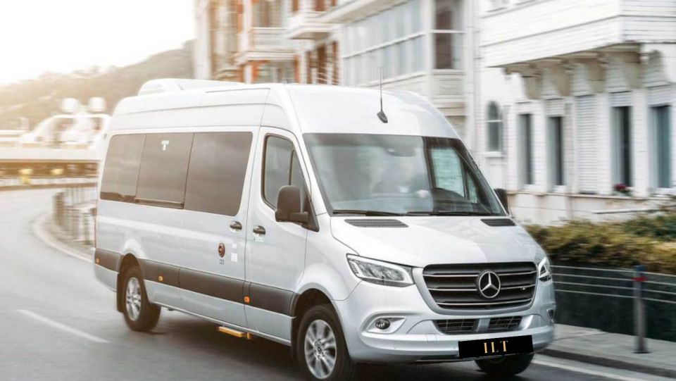 Kayseri-Nevşehir Shared Airport Transfer to Cappadocia Hotel - Vehicle Features