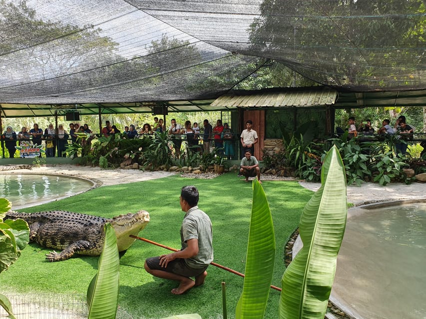 Kedah: Crocodile Adventureland Langkawi Admission Ticket - Getting There and Contact Information