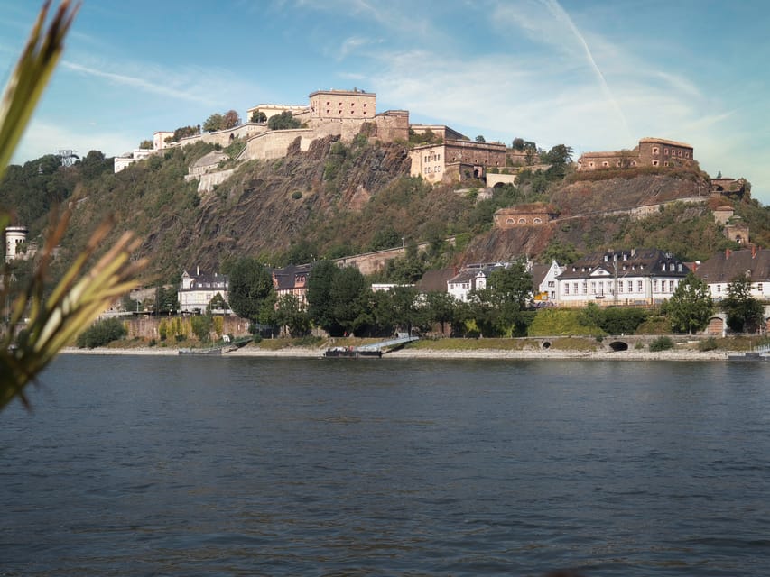 Koblenz: 1-Hour Sightseeing Cruise Around Koblenz - Onboard Amenities