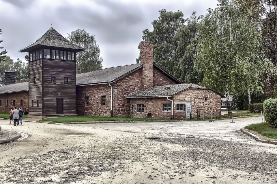 Krakow: Auschwitz Birkenau Museum Guided Tour With Pickup - Pickup and Drop-off Information