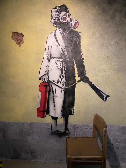 Krakow: Muzeum Banksy Entry Ticket - Customer Ratings