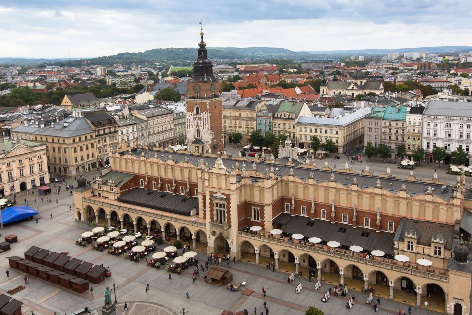 Krakow: Old Town Golf Cart Tour With Wawel Castle Tour - Frequently Asked Questions