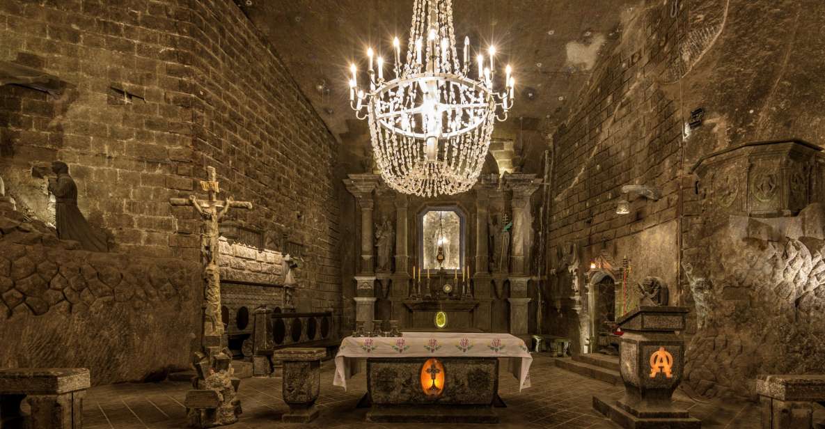 Krakow: Schindlers Factory, Jewish Ghetto & Salt Mine Tour - Discovering Wieliczka Salt Mine