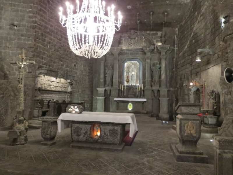 Krakow: Wawel Castle and Cathedral & Salt Mine, With Lunch - Important Information