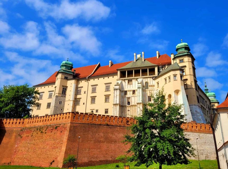 Krakow: Wawel Castle Crown Treasury Tour With Guide - Customer Reviews and Ratings