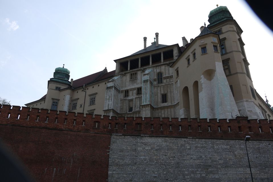 Krakow: Wawel Castle Guided Tour - What to Expect During the Tour