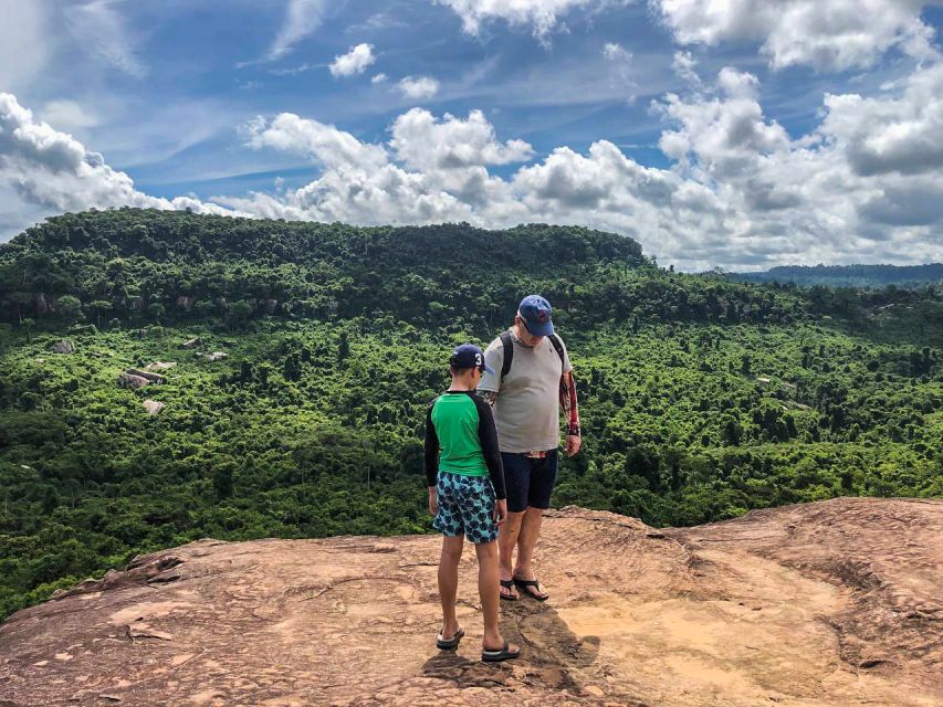 Krong Siem Reap: Kulen Mountain Private Jeep Tour With Lunch - Customer Feedback