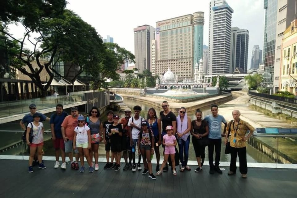 Kuala Lumpur: Private Custom Walking Tour With a Local Guide - Inclusions and Exclusions