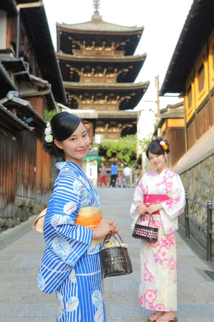 Kyoto Kiyomizu-dera Temple : Kimono Rental SHIKI SAKURA - Participant Restrictions