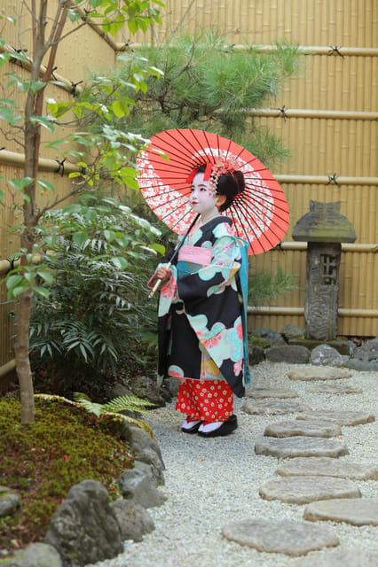 Kyoto Kiyomizuderatemple Child Maiko Shoot Plan(Girls Only) - Make-up and Kimono Options