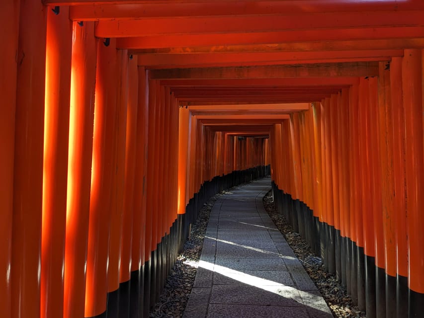 Kyoto: Must-See 6 Spots 1-Day Guided Tour Fushimi to Kinkaku - Nijo Castle