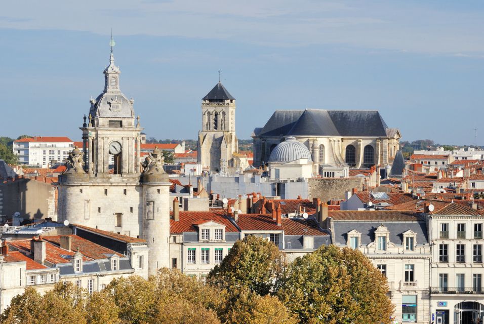 La Rochelle: Private Guided Walking Tour - Historical Landmarks