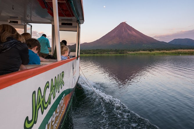 Lake Arenal by Boat & Peninsula Trail (National Park) - Panoramic Trail Views