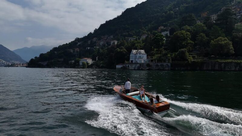 Lake Como: Private Tour on a Vintage Boat - Best Time to Visit